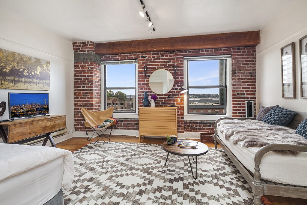 Kitchen with stainless steel appliances at The Humphrey